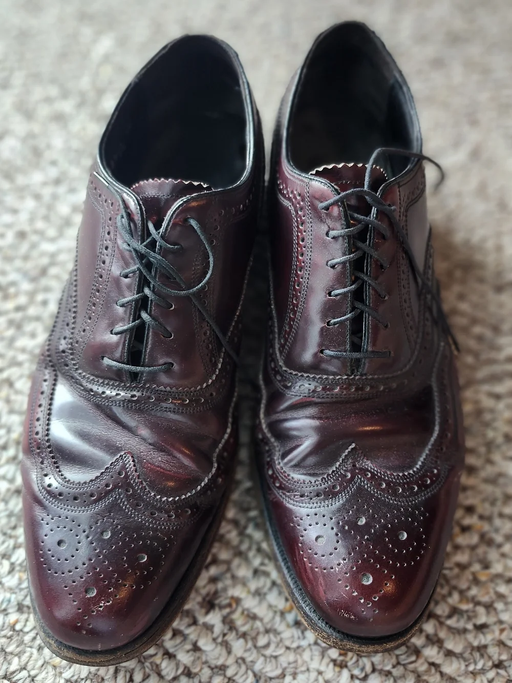 Florsheim Men's Burgundy Leather Wingtip Oxfords